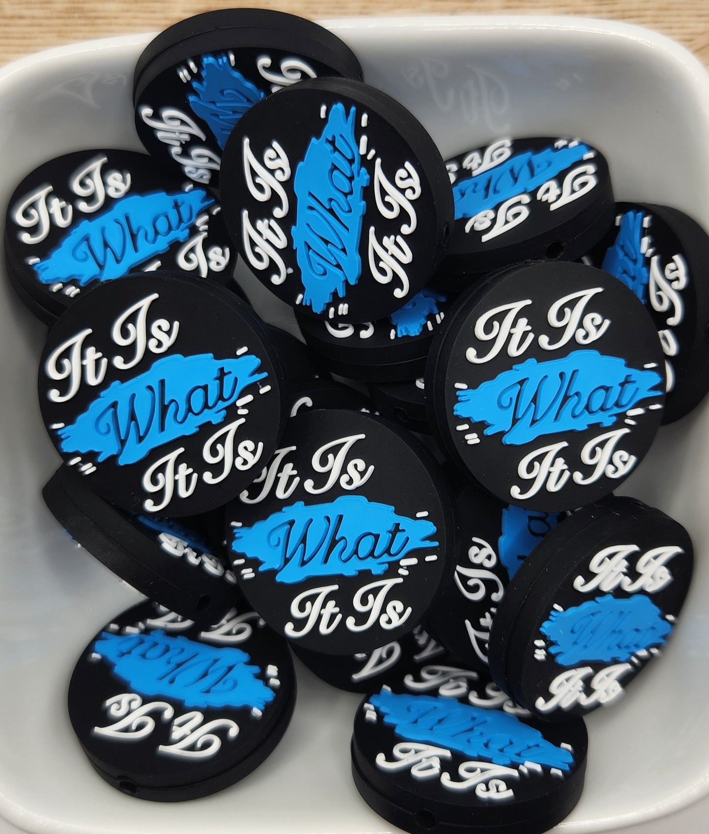 It is silicone focal bead
