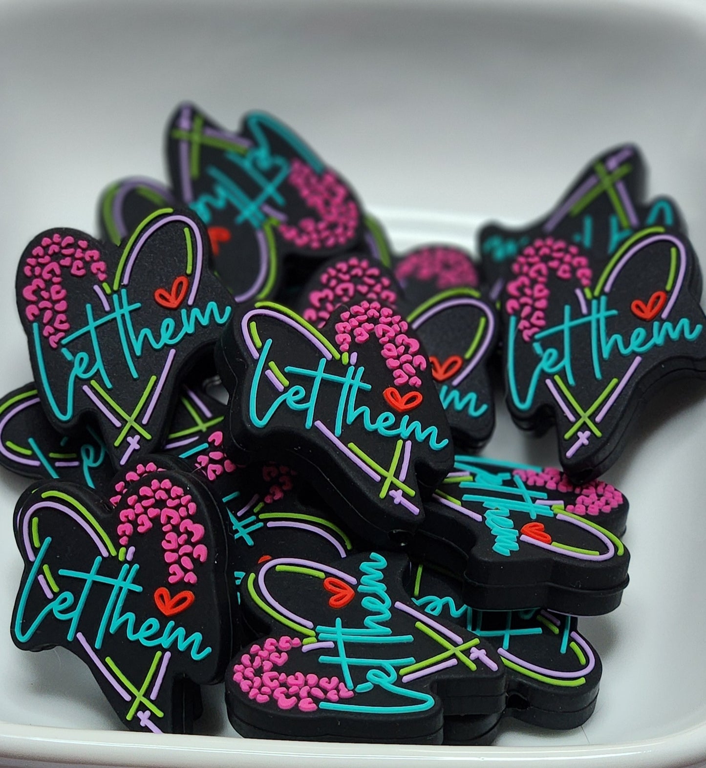 Let them silicone focal bead