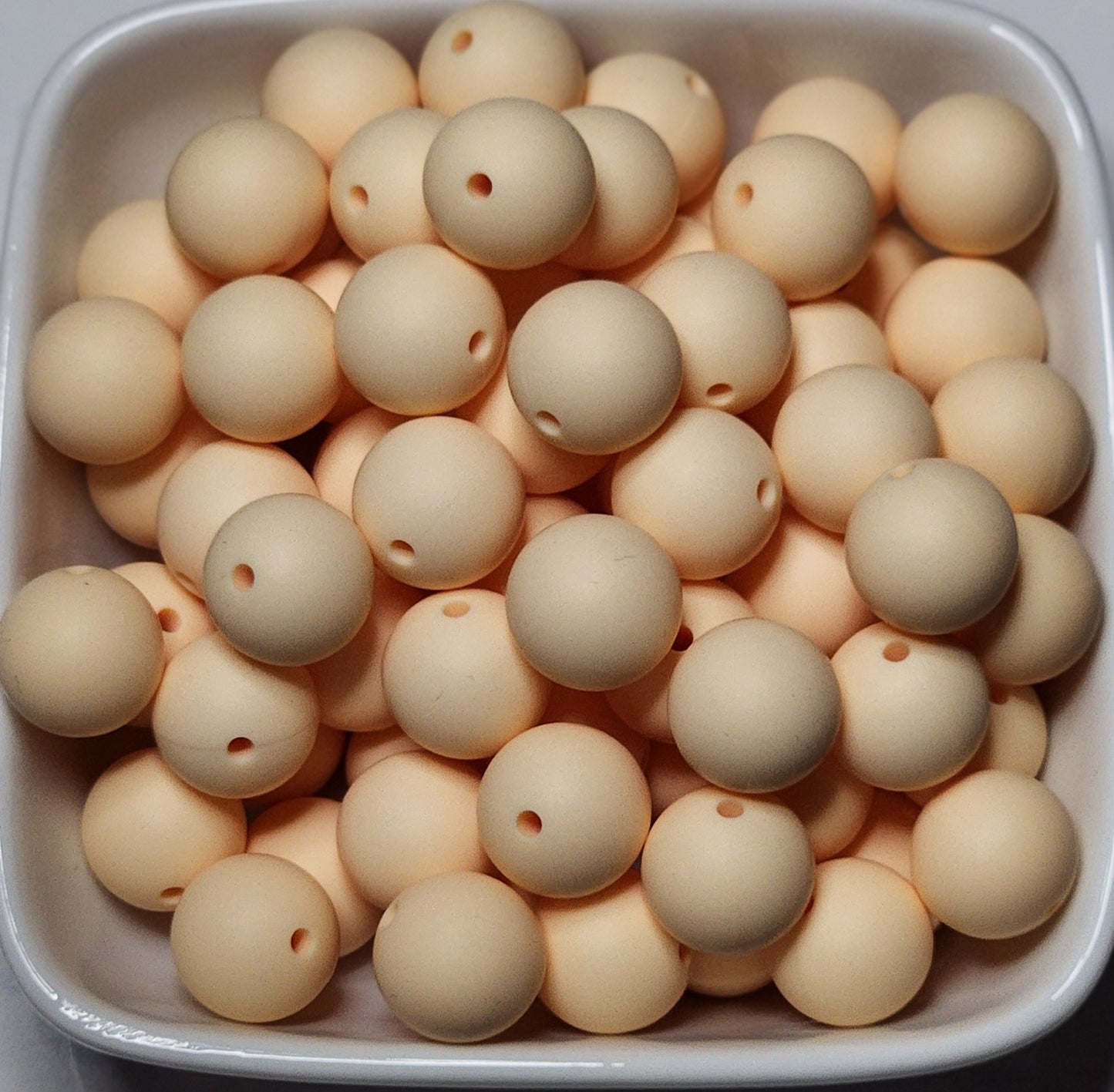 15 mm Solid Silicone Beads 20 pack