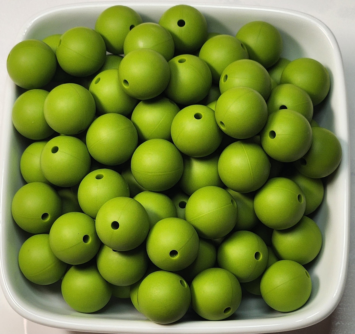 15 mm Solid Silicone Beads 20 pack