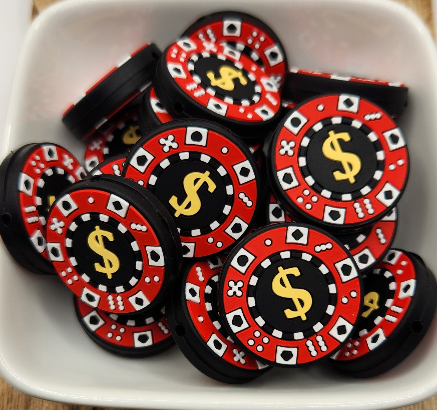 Casino chip silicone focal bead