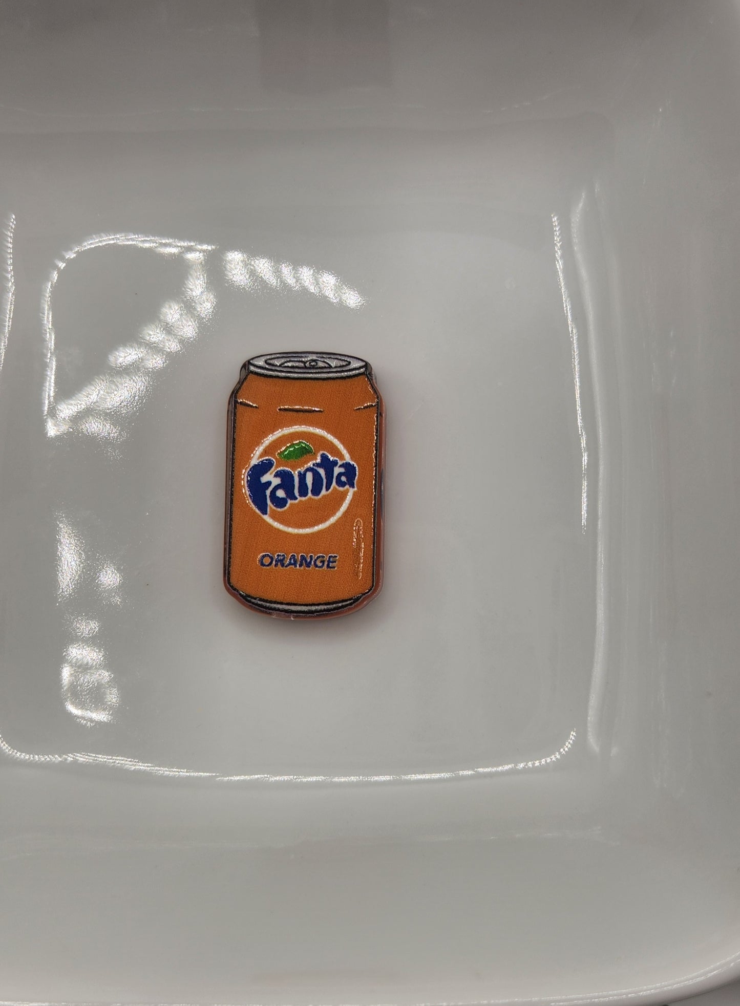 Acrylic Cola focal beads