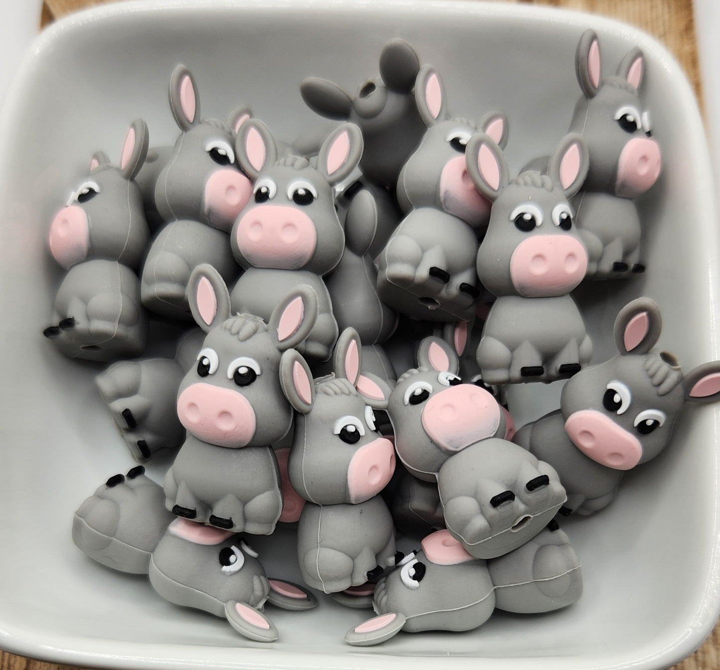 3D donkey Silicone focal bead