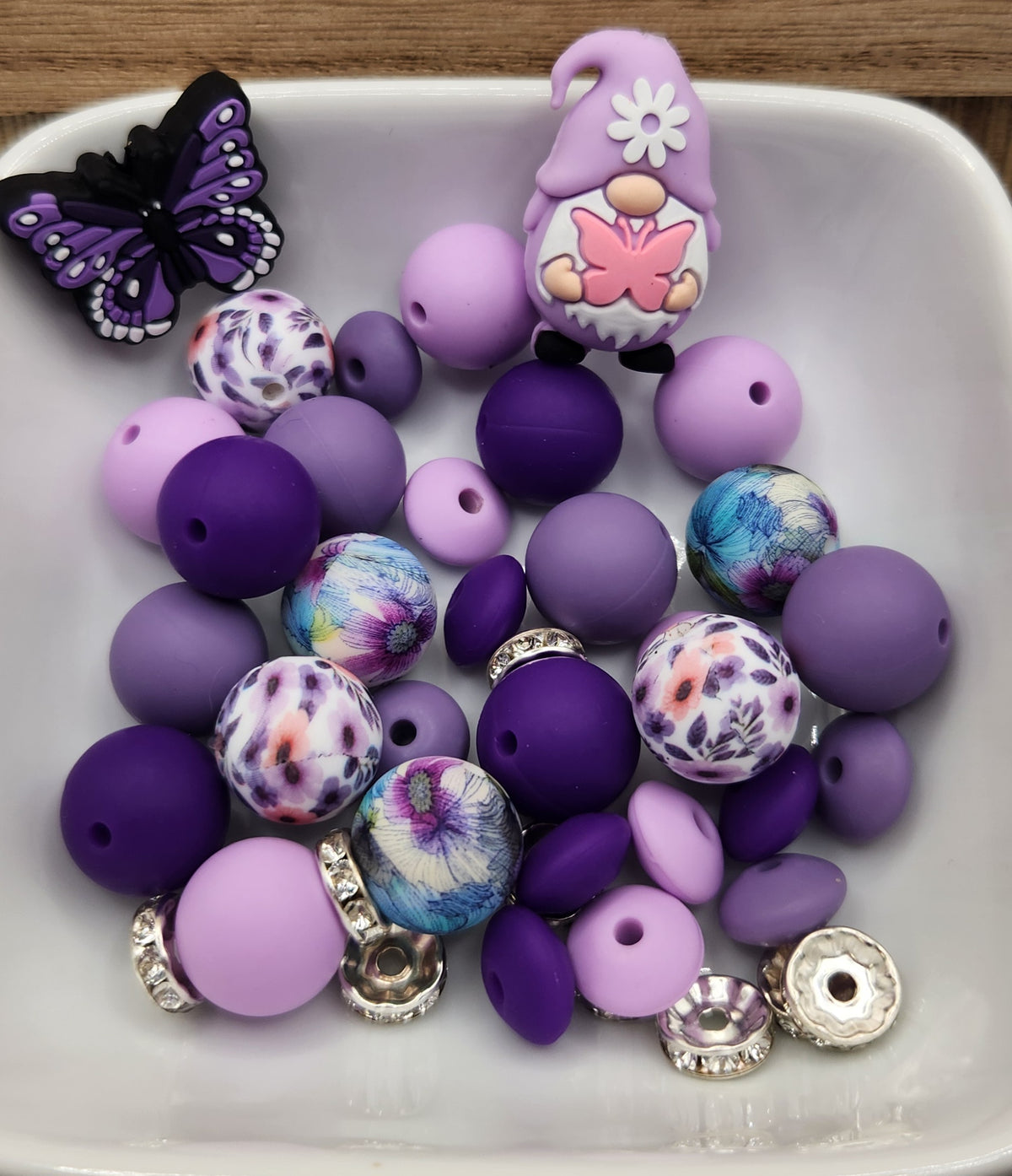 15 mm Silicone Bead Mixed Bags 30-60 beads, some focals