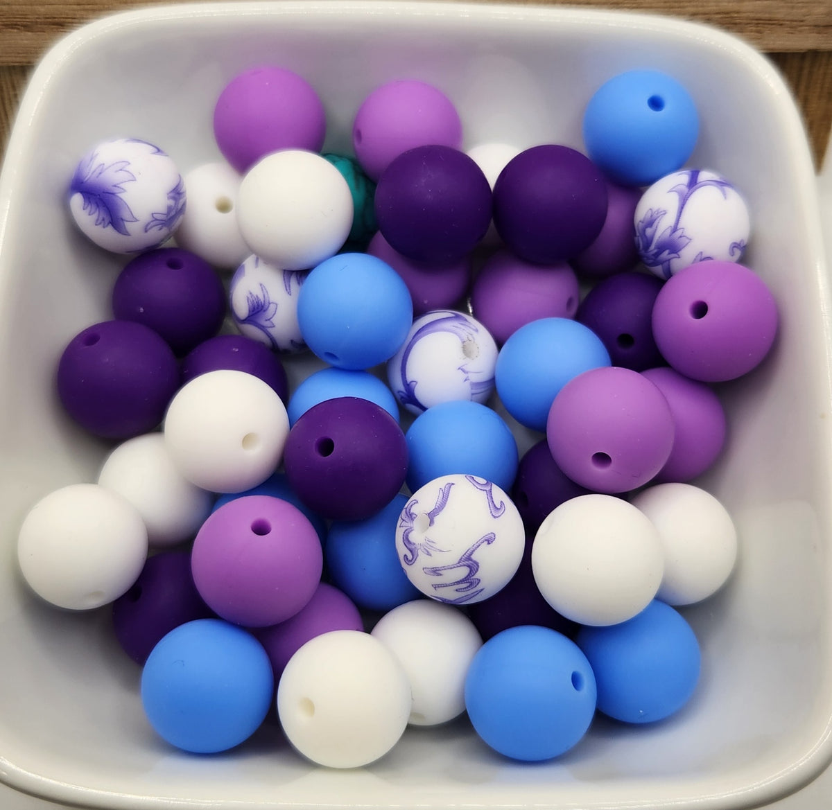 15 mm Silicone Bead Mixed Bags 30-60 beads, some focals
