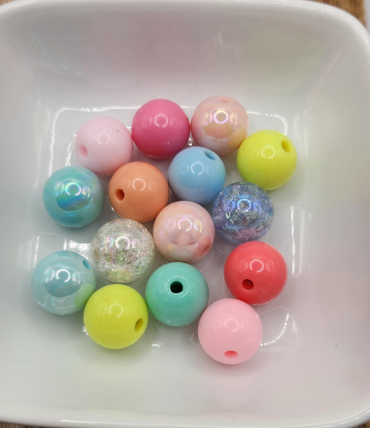 16 mm Acrylic Pastel beads 15ct